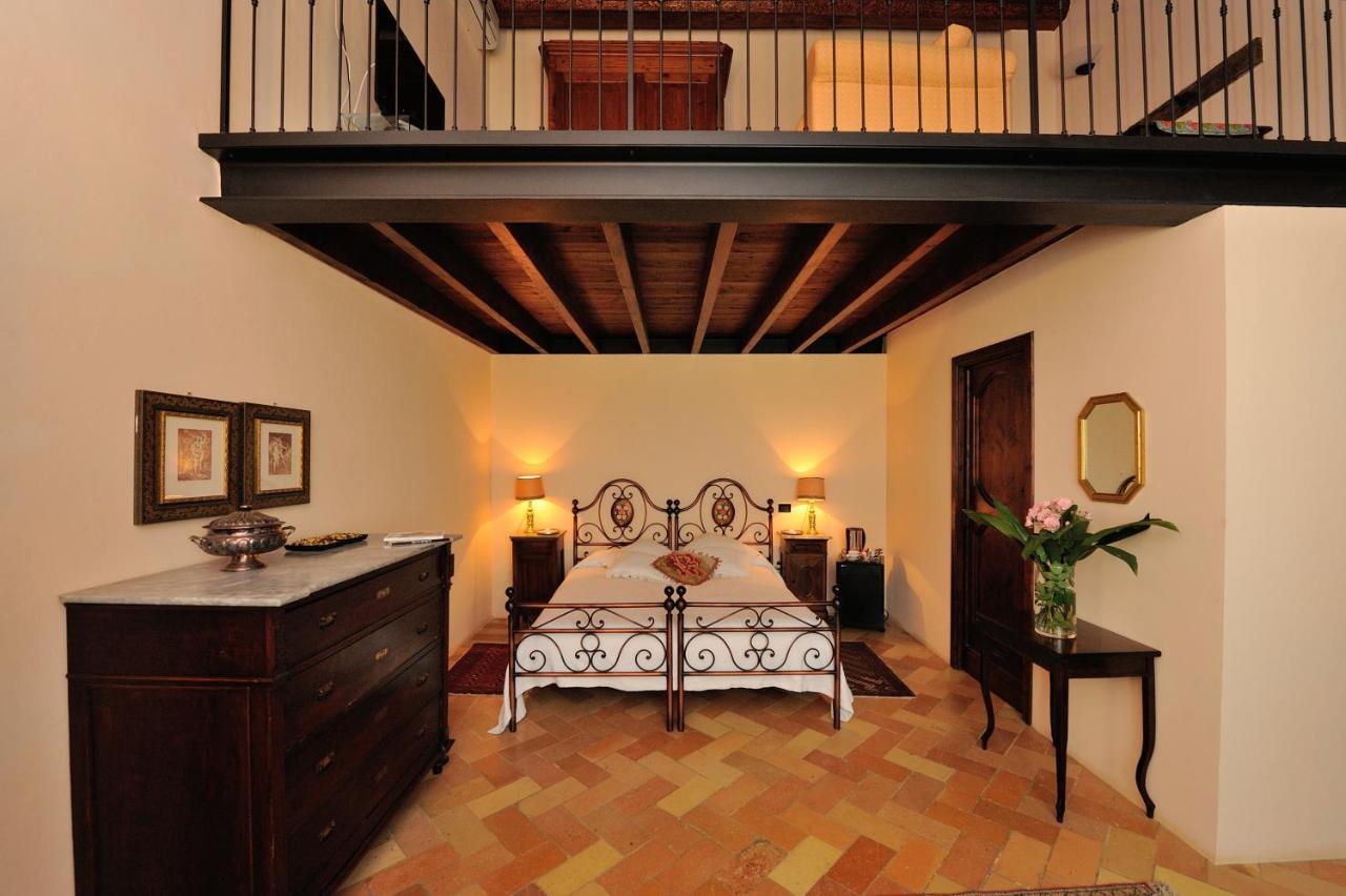 Villa Tombolina Montemaggiore al Metauro Esterno foto